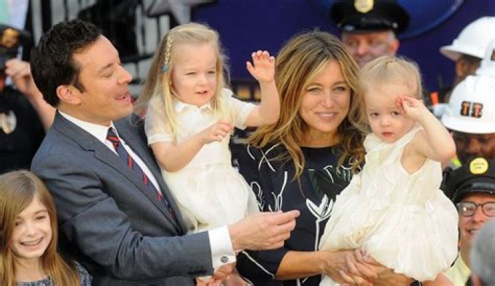 18 Celebrities Who Have Chosen Surrogacy ·