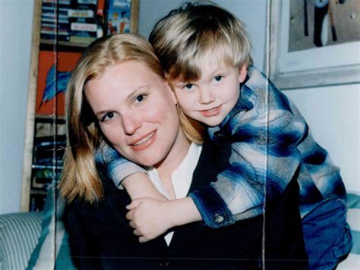 Discover "Who Is Joni Mitchell's Daughter?"