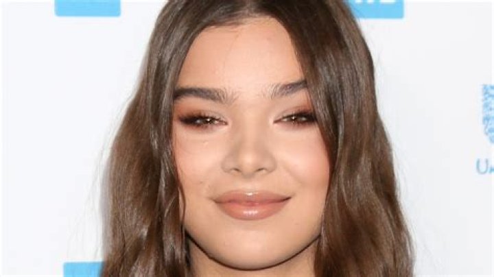 Exploring Hailee Steinfeld Religion, Ethnicity, And Nationality