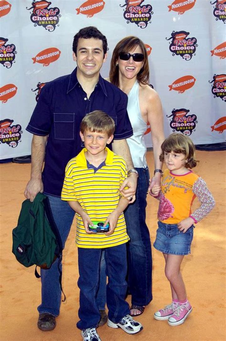 Exploring The Identity Of Fred Savage's Wife