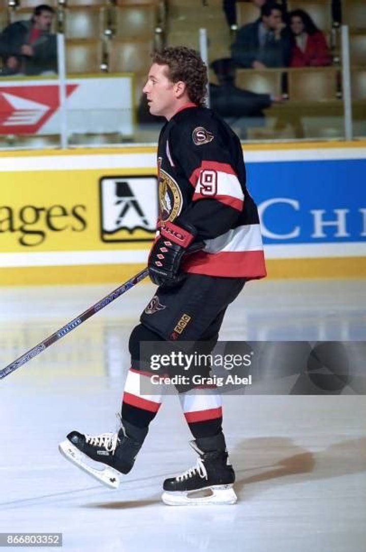 Fame | Dan Quinn (ice hockey) net worth and salary income estimation Jan, 2024