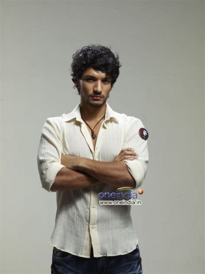 Gautham Karthik Biography, Age, Height, Wife, Net Worth, Family