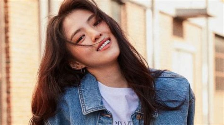 Han So-hee Is Set To Be Featured As A Main Lead In Upcoming Movie "Heavy Snow"