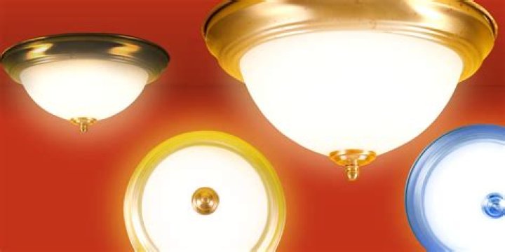 How 'Boob Lights' Became Popular in the US and Why They're so Terrible