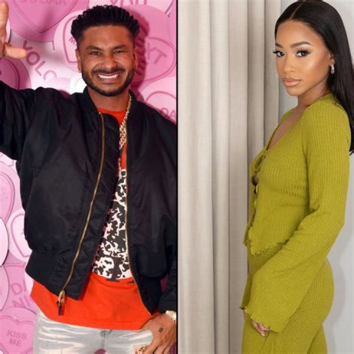 How old is Nikki Hall? Age gap with Pauly D over a decade