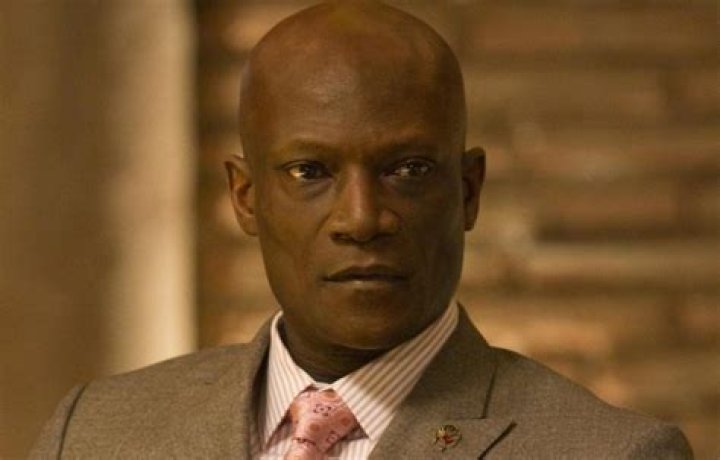 How tall is Peter Mensah |