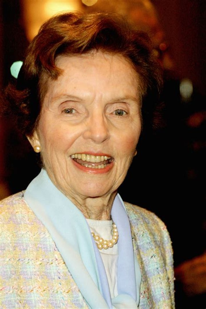 Jane Wyatt Net Worth | ZedDash