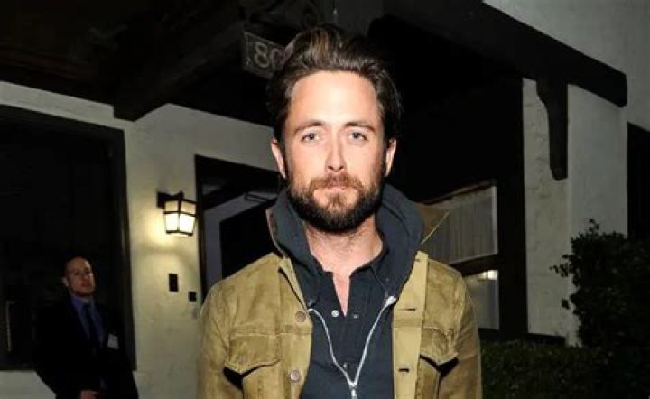 Justin Chatwin Net Worth - ZedBlog