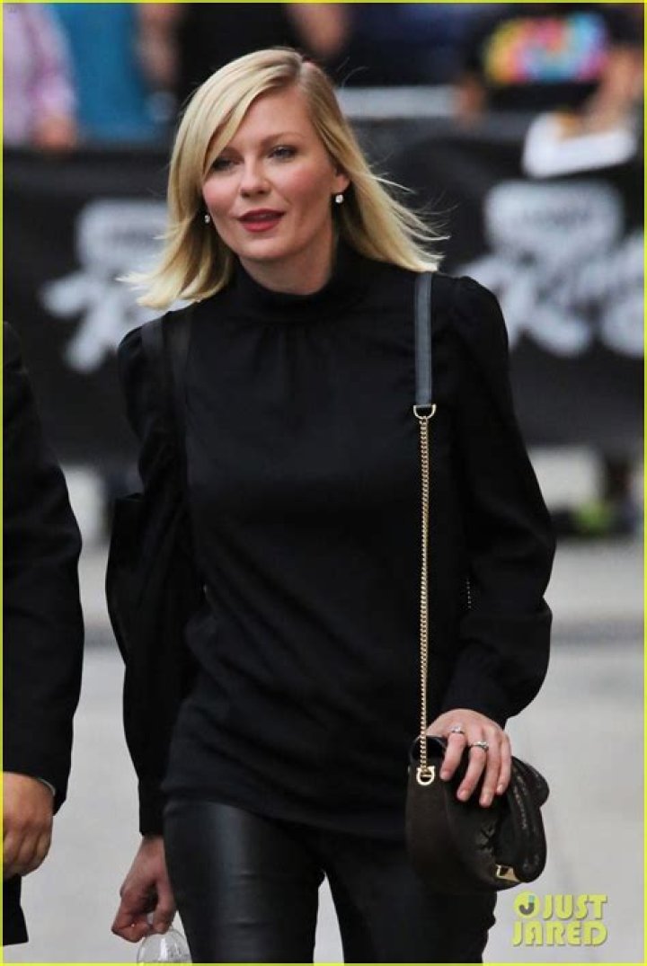 Kirsten Dunst's Weight: Unveiling Surprising Truths