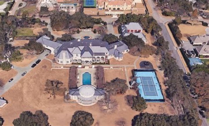 Mark Cubans House Dallas Celebrity Homes