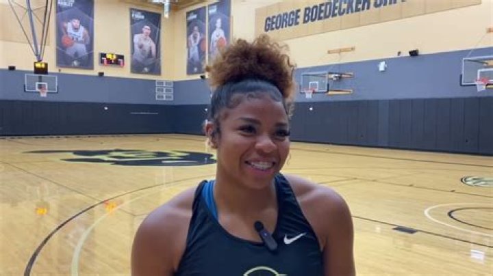 Shelomi Sanders- Wiki, Age, Ethnicity, Husband, Height, Net Worth, Career |