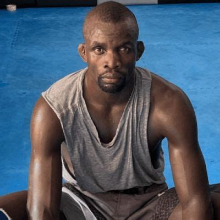 Themba Gorimbo Sexuality: Is He Gay? Family And Relationship