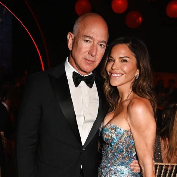 Unveiling The Net Worth Of Jeff Bezos' Ex-Wife: Insights And Discoveries