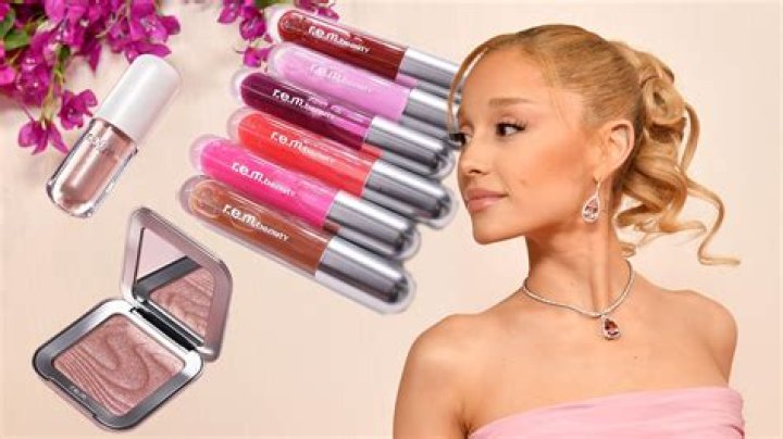 Watch Ariana Grande talks Beauty, Makeup, her Mom and HIV/Aids