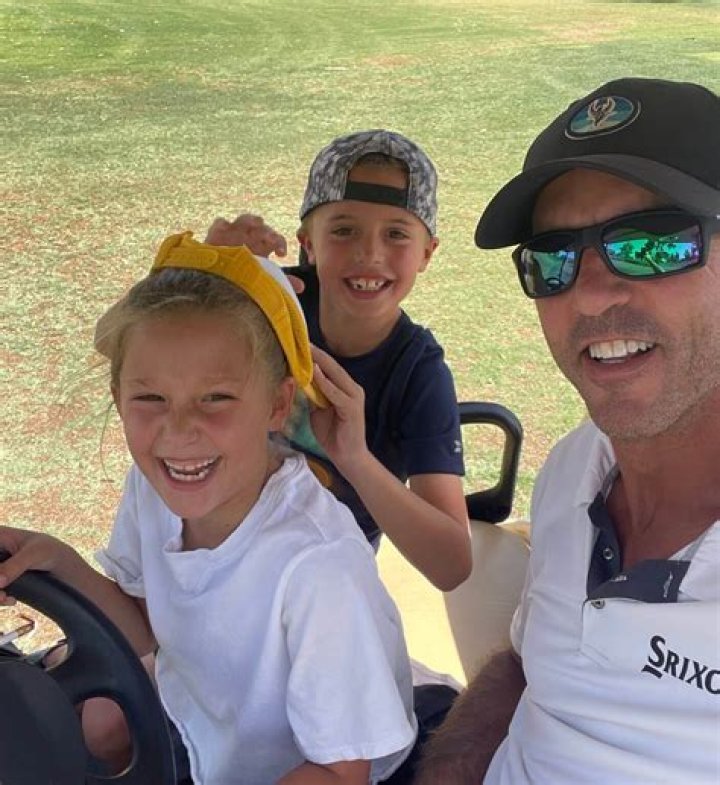 Willa Ford to Face Off with Mike Modano ... for Life! ·