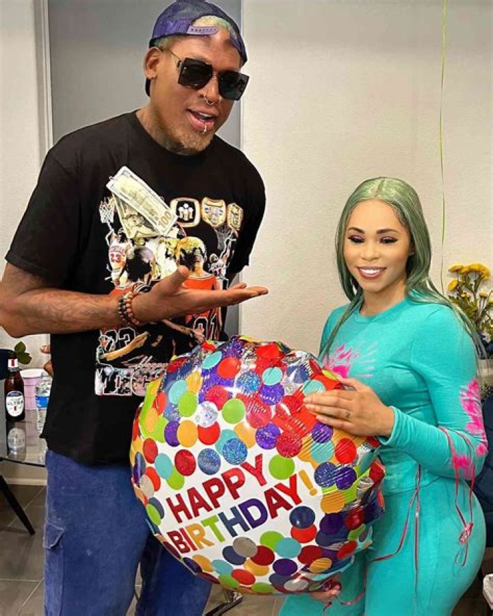 Yella Beezy Wife Is He